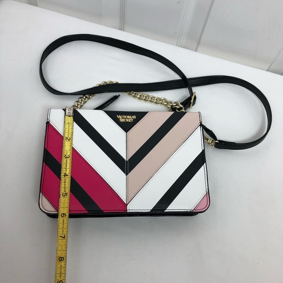 Victoria’s Secret Faux Leather Multicolor Chevron Removable Strap Crossbody Bag - Picture 7 of 15